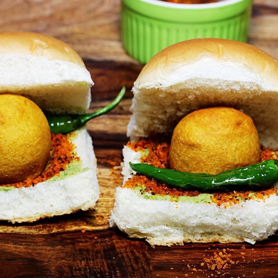 Delicious Vada Pav Experience