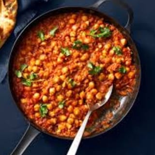 Garam Dhuni Chana Masala
